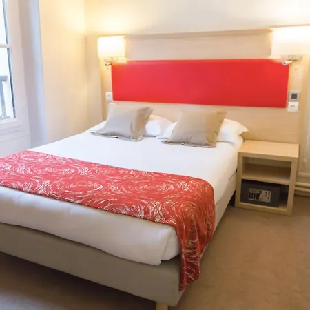 Otel D'win 2*