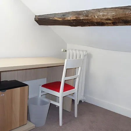 دي وين فندق باريس