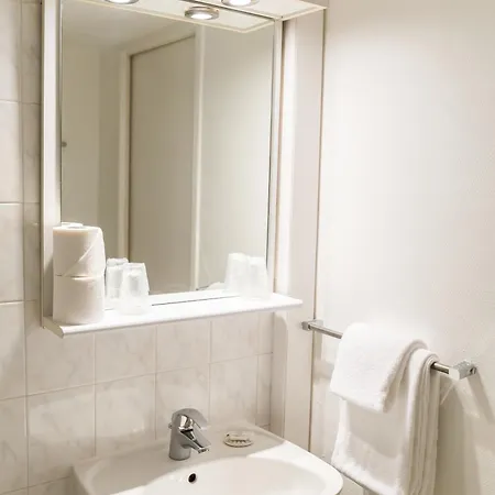 Otel D'win Paris