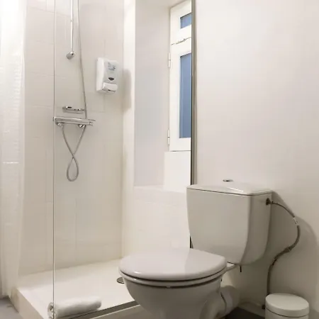 دي وين 2* باريس