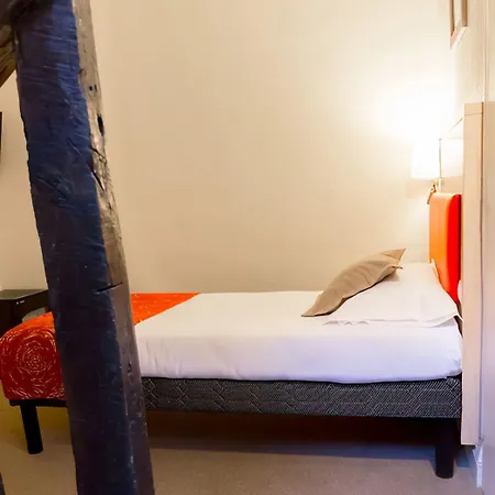 Otel D'win