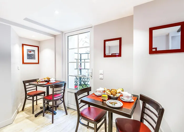 ドワン ホテル 2*