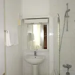Szálloda D'win 2*